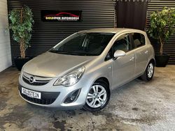 Silber Gebraucht 2011 Opel Corsa Satellite Limousine | 5.499 € (Fairer Preis)