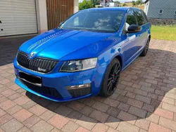 Blau Gebraucht 2017 Skoda Octavia RS Kombi | 19.990 € (Fairer Preis)