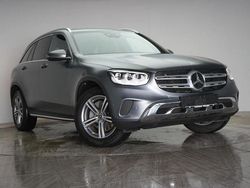 Grau Gebraucht 2022 Mercedes GLC300 AMG SUV | 37.990 € (Guter Preis)