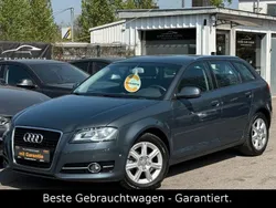 Grau Gebraucht 2011 Audi A3 Sportback Ambition Limousine | 9.400 € (Fairer Preis)