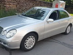 Silber Gebraucht 2004 Mercedes E280 Limousine | 10.999 € (Teuer)