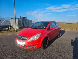 Schwarz Gebraucht 2007 Opel Corsa Limousine | 1.399 € (Teuer)