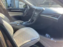 Braun Gebraucht 2016 Ford Mondeo ST-Line Limousine | 15.500 € (Fairer Preis)