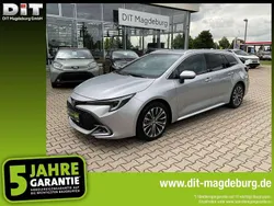 Silver metallic Gebraucht 2024 Toyota Corolla Team Kombi | 27.490 € (Fairer Preis)