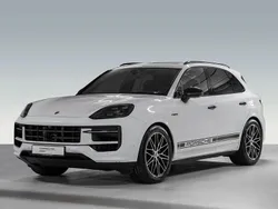 Weiss Gebraucht 2024 Porsche Cayenne SUV | 109.900 € (Superpreis)