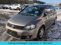 Braun Gebraucht 2010 VW Golf Plus Cross Highline Van / Kleinbus | 7.370 € (Fairer Preis)