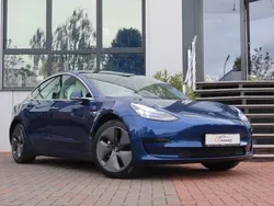 Blau Gebraucht 2019 Tesla Model 3 Limousine | 17.900 € (Fairer Preis)