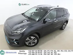 Grau Gebraucht 2020 Kia e-Niro SUV | 17.182 € (Guter Preis)