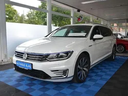 Weiß Gebraucht 2018 VW Passat GTE Kombi | 18.490 € (Guter Preis)