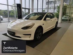 Weiß Gebraucht 2021 Tesla Model 3 Limousine | 24.000 € (Fairer Preis)