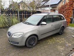 Beige Gebraucht 2008 Skoda Fabia Kombi | 750 € (Guter Preis)