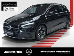 Metalliclack kosmosschwarz Gebraucht 2024 Mercedes B200 Progressive Van / Kleinbus | 32.290 € (Fairer Preis)