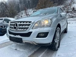 Silber Gebraucht 2010 Mercedes ML350 SUV | 8.499 € (Superpreis)