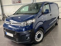 Blau Gebraucht 2017 Citroën Jumpy Profi Van / Kleinbus | 16.995 € (Teuer)