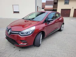 Rot Gebraucht 2016 Renault Clio IV LIMITED Limousine | 7.290 € (Guter Preis)