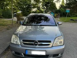 Silber Gebraucht 2025 Opel Vectra Kombi | 2.800 €