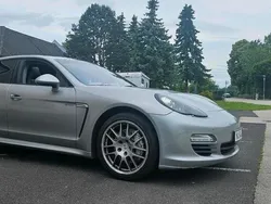 Grau Gebraucht 2012 Porsche Panamera Limousine | 16.500 €