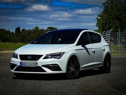 Weiß Gebraucht 2018 Cupra Leon Limousine | 26.500 € (Teuer)