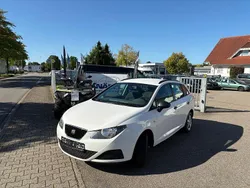 Weiß Gebraucht 2010 Seat Ibiza Reference Limousine | 5.500 € (Teuer)