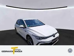 Weiß Gebraucht 2022 VW Golf VIII R-line Limousine | 20.840 € (Guter Preis)