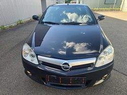Saphirschwarz mi2 Gebraucht 2008 Opel Tigra Edition Cabrio | 1.590 € (Etwas zu teuer)
