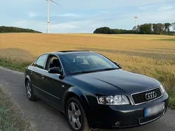 Schwarz Gebraucht 2004 Audi A4 Limousine | 2.949 € (Fairer Preis)