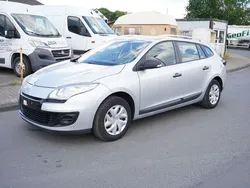 Grau Gebraucht 2012 Renault Mégane III Limousine | 4.700 € (Fairer Preis)