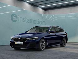 Blau Gebraucht 2022 BMW 530 Kombi | 42.449 € (Teuer)