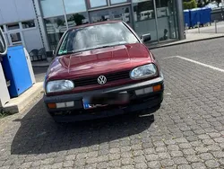 Rot Gebraucht 1993 VW Golf III Kleinwagen | 1.600 €