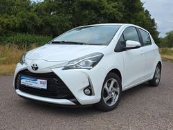Weiß Gebraucht 2018 Toyota Yaris Team Kleinwagen | 9.990 € (Fairer Preis)