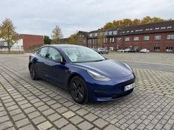 Blau Gebraucht 2021 Tesla Model 3 Long Range AWD Limousine | 25.999 € (Guter Preis)