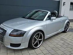 Silber Gebraucht 2000 Audi TT Roadster Sport Cabrio | 9.999 € (Teuer)