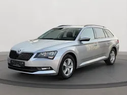 Silber Gebraucht 2017 Skoda Superb Ambition Kombi | 11.990 € (Guter Preis)