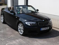 Schwarz Gebraucht 2011 BMW 135 Cabriolet Advantage Cabrio | 22.950 € (Fairer Preis)