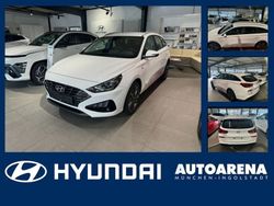 Serenity white / mic Gebraucht 2023 Hyundai i30 Trend Kombi | 25.975 € (Etwas zu teuer)