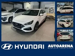 Serenity white / mic Gebraucht 2023 Hyundai i30 Trend Kombi | 25.975 € (Fairer Preis)