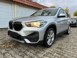 Silber Gebraucht 2021 BMW X1 Advantage SUV | 16.400 € (Guter Preis)