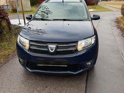 Blau Gebraucht 2015 Dacia Logan MCV Kombi | 2.200 € (Superpreis)