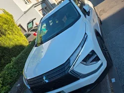 Weiß Gebraucht 2022 Mitsubishi Eclipse Cross Basis SUV | 21.500 € (Superpreis)