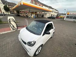 Weiß Gebraucht 2018 Smart ForTwo Electric Drive Coupé | 7.500 €