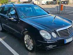 Blau Gebraucht 2007 Mercedes E350 Avantgarde Kombi | 6.850 € (Teuer)