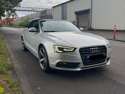 Grau Gebraucht 2012 Audi A5 Cabriolet Cabrio | 13.500 € (Fairer Preis)