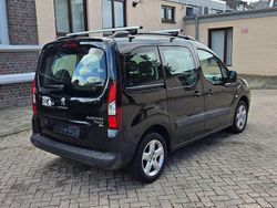 Schwarz Gebraucht 2013 Peugeot Partner Tepee Van / Kleinbus | 8.250 € (Fairer Preis)