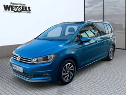 Blau Gebraucht 2018 VW Touran Join Van / Kleinbus | 20.950 € (Fairer Preis)