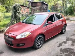 Rot Gebraucht 2008 Fiat Bravo Sport Kleinwagen | 3.500 € (Etwas zu teuer)