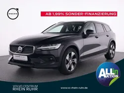 Schwarz Gebraucht 2023 Volvo V60 CC Plus Kombi | 36.890 € (Superpreis)