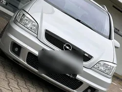 Silber Gebraucht 2025 Opel Zafira OPC Van / Kleinbus | 3.800 €