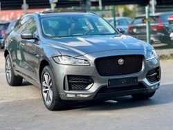 Grau Gebraucht 2017 Jaguar F-Pace R-Sport SUV | 12.990 €