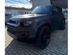 Schwarz Gebraucht 2023 Land Rover Defender SUV | 102.950 € (Guter Preis)