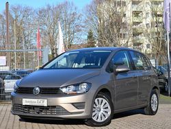 Gold Gebraucht 2015 VW Golf Sportsvan Van / Kleinbus | 9.790 € (Guter Preis)